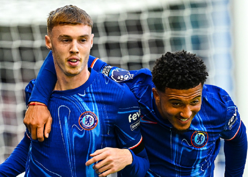 Chelsea cân nhắc tương lai của Jadon Sancho 