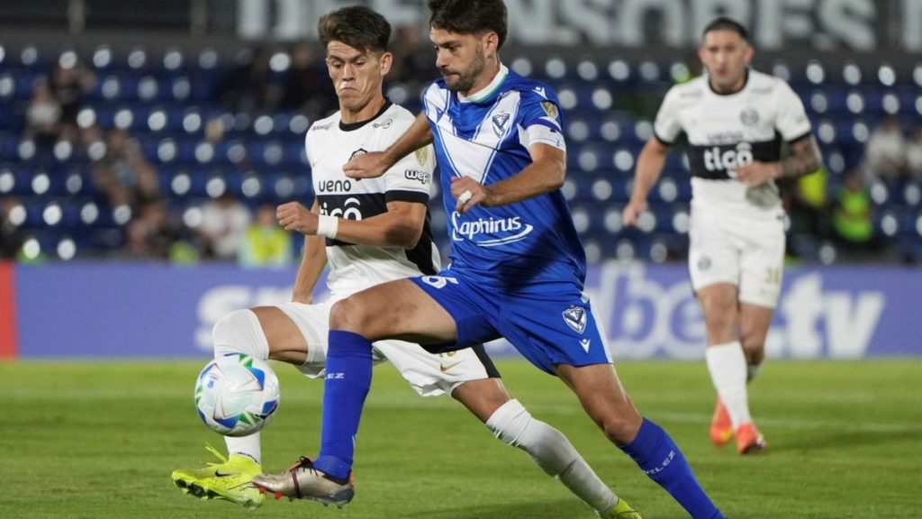 nhan-dinh-soi-keo-velez-sarsfield-vs-olimpia-luc-05h00-ngay-9-5-2025-1