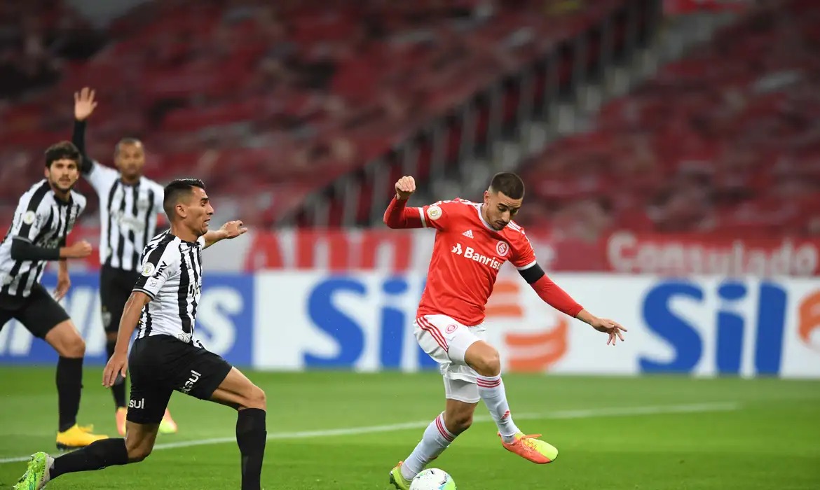 Nhận định soi kèo Atletico Mineiro vs Internacional lúc 07h30 ngày 13/6/2025
