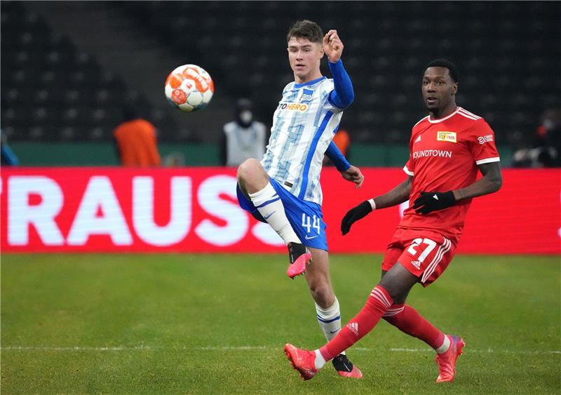 Nhận định soi kèo Hertha Berlin vs Braunschweig 0h30 ngày 22/11/2025
