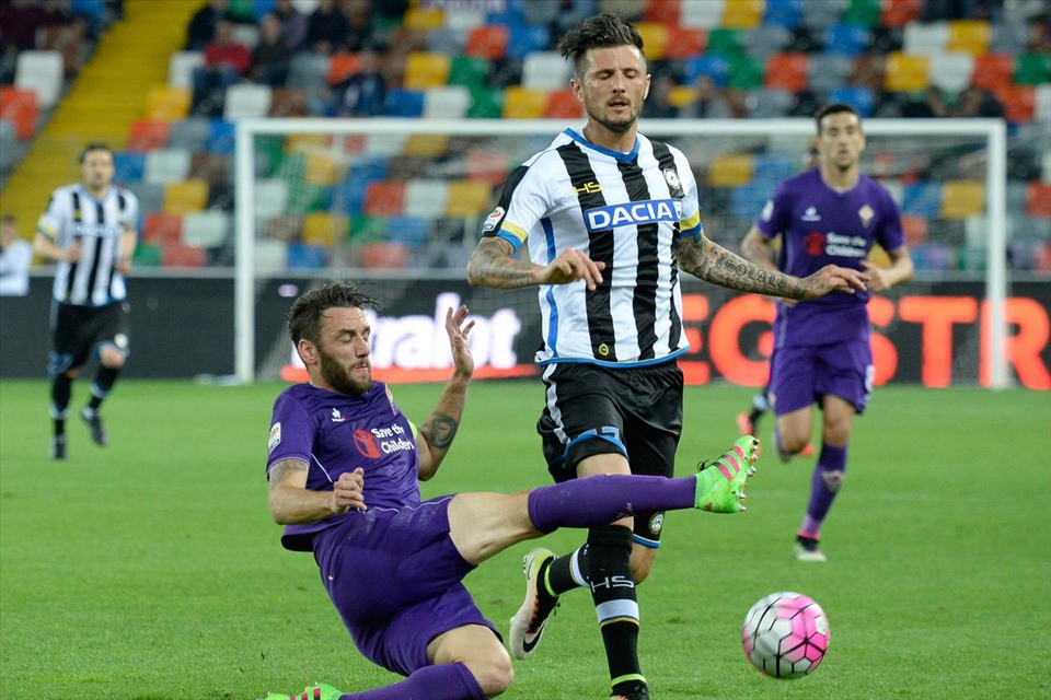 Nhận định soi kèo Fiorentina vs Udinese lúc 0h00 ngày 22/12/2025