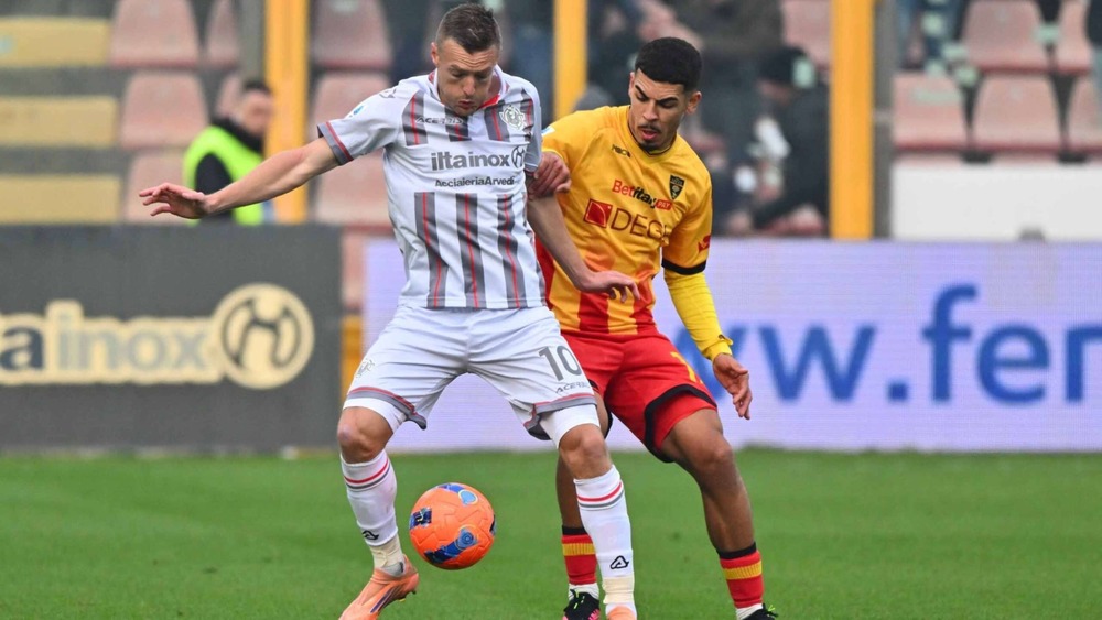 Nhận định soi kèo Lecce vs Pisa lúc 02h45 ngày 13/12/2025